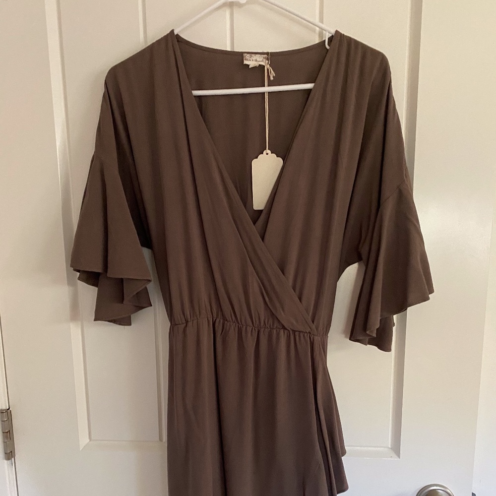 Brown dress